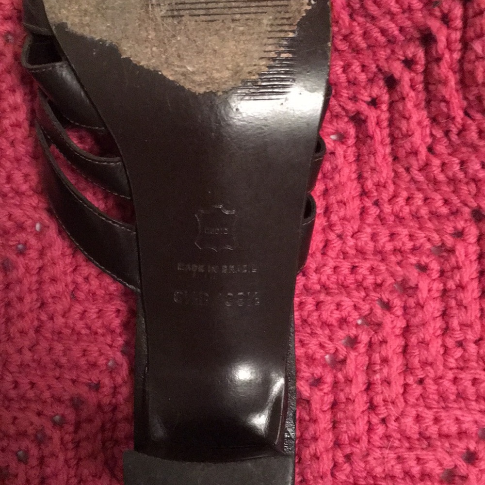 BCBG Paris Sandals - Picture 4 of 5